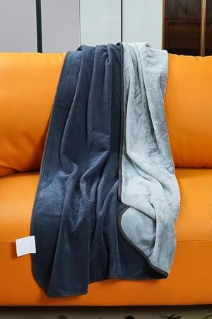 Waterproof Blanket Reversible Reusable Water Resistant Leakproof