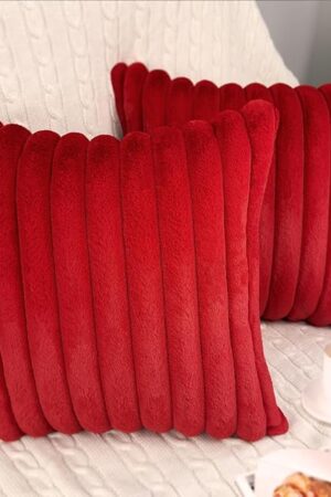 2 Pack 18x18 Pillow Cover Velvet Pillow Covers, Faux Fur Square Throw Pillow Covers for Living Room Decorations Throw Pillow Case, Throw Pillow Cover Cushion Cover for Home Sofa Bedroom Car, Red