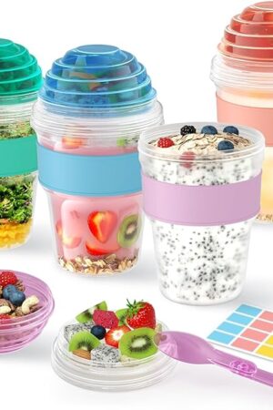4 Pack Yogurt Parfait Cups with Lids Reusable, 20 oz Plastic Overnight Oats Containers To Go with Lids, Spoons and Divided Compartment for Fruit & Nuts, Great for Oatmeal, Snack, Breakfast Prep