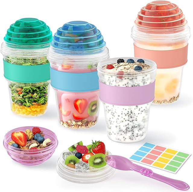 4 Pack Yogurt Parfait Cups with Lids Reusable, 20 oz Plastic Overnight Oats Containers To Go with Lids, Spoons and Divided Compartment for Fruit & Nuts, Great for Oatmeal, Snack, Breakfast Prep