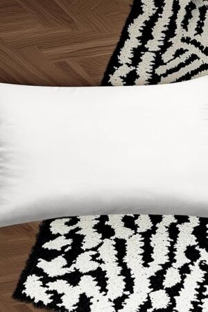 14 x 22 Throw Pillow Inserts, Decorative Rectangle Throw Pillow Inserts, Lightweight Soft Fillers Fluffy Pillow Forms Sham Stuffer for Sofa, Couch, Bed, and Home Décor (White, 14x22)