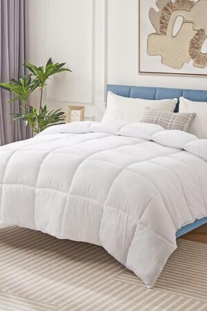 DUMOS Comforter and Duvet Insert King Size, 102" x 90" All Season Alternative Duvet Insert with Corner Tabs, Machine Washable Quilted Hotel Comforter, Bedding for Women/Men, White