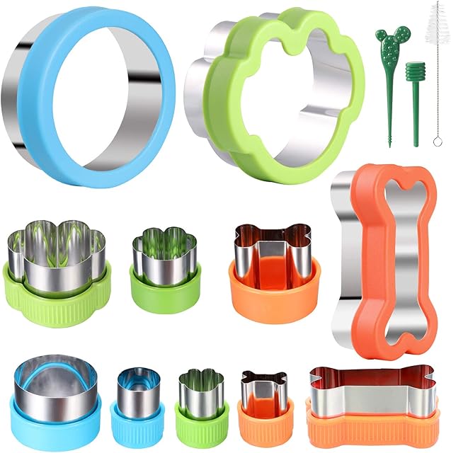 Dog Bone Cookie Cutter set - 4 Dog Bone 4 Footprint 3 Round Biscuit Cutters Sandwiches Cutter Set Different Sizes Mini Small Medium Big