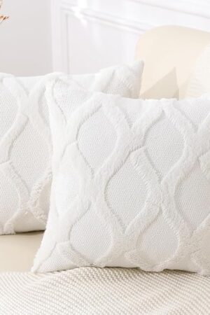 decorUhome Throw Pillow Covers 18x18 Inch Set of 2, Soft Plush Faux Fur Wool Cream White Couch Pillow Covers, Decorative Neutral Pillow Cases for Bed Sofa Living Room Home Decor