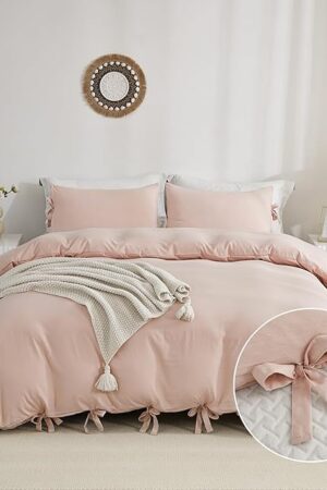annadaif Pink Duvet Cover Queen (90x90 Inch), 3 Pieces (1 Duvet Cover, 2 Pillowcases) Soft Washed Microfiber Bowknot Bow Tie Duvet Cover Set, Easy Care Bedding Set for Men, Women