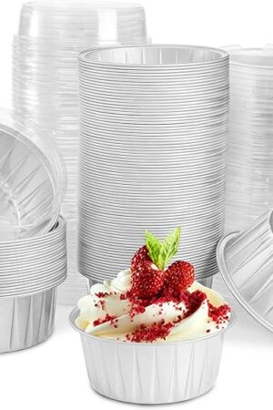 DEAYOU 100 Pack Aluminum Foil Cupcake Baking Liner with Lid, 5oz Disposable Ramekin Baking Cups, Tart Pie Tin Pan Holder, Mini Cake Containers for Creme Brulee, Pudding, Party, Wedding, Silver Color
