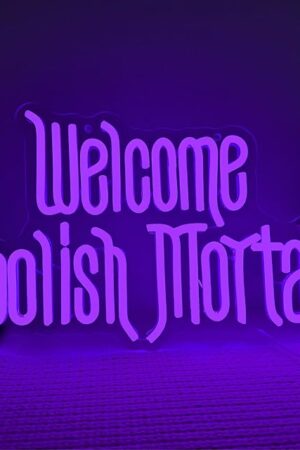 Welcome Foolish Mortals Neon Sign,Dimmable Spooky Gothic Haunted Mansion Decor Coffin LED Neon Signs for Wall Decor,USB Powered Led Neon Light for Party Haunted House Man Cave Birthday Christmas Gifts(16.1*9.4in) (Purple)