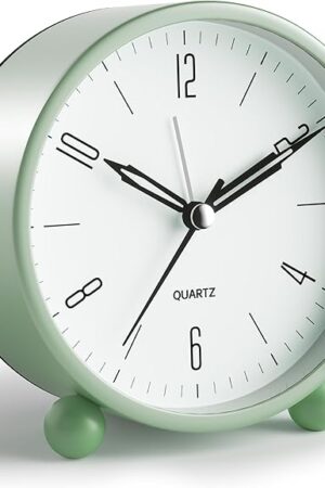 Analog Alarm Clock, 4 inch Super Silent Non Ticking Small Clock with Night Light, Battery Operated, Simple Design, Old Fashioned Style Ideal Decor, for Bedroom, Bedside, Desk, Adult, Kid, Gift, Green