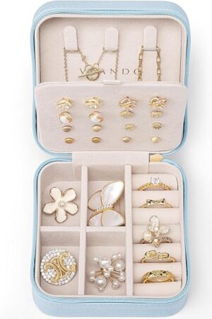 Vlando Travel Jewelry Case, Small Travel Jewelry Organizer Box for Girls Women - Blue