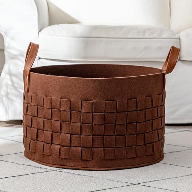 boldmonkey Laundry Basket 20 " x20 x11.8 , Large Felt Fabric Blanket Basket with Leather Handle, Dirt Clothes Laundry Hamper Round for Babies, Dogs and Living Room-Brown