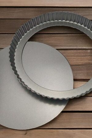 10 Inch Nonstick Tart Pan with Removable Bottom, Carbon Steel Quiche and Pie Pan- 1.1-Inch Depth, Fluted Edges for Baking Tarts, Quiches, Mousse Cakes, and Desserts