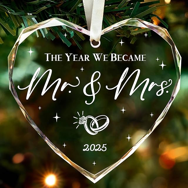 Wedding Gifts, Mr & Mrs Ornament 2025, Bridal Shower Gifts, Just Married Gift for Newlywed Couple, Bride, Crystal Glass Ornament