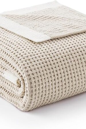 Amélie Home Chenille Waffle Throw Blanket Knit Blanket 50"x60" Beige