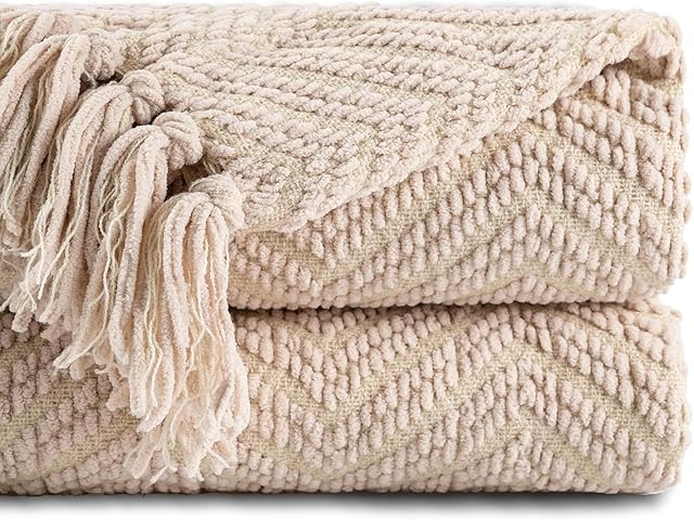 BATTILO HOME Warm Decorative Knitted Throw Blanket