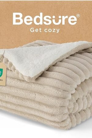 Bedsure Sherpa Throw Blanket for Couch - Super Soft Cozy Fleece Thick Warm Blanket for Winter, Plush Beige Throw Gift for Women, 50x60 Inches