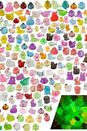 210Pcs Mini Resin Animals Variety Tiny Animals Figures Miniature Little Small Figurines Bulk for Micro Fairy Garden Landscape Accessories Hide Decor Aquarium