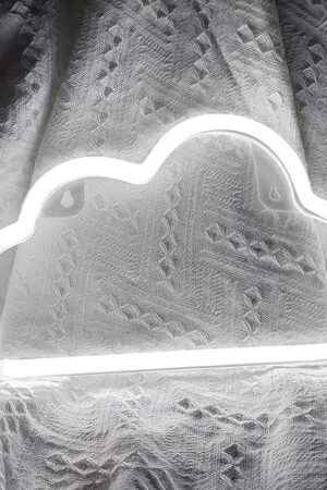 Cloud Neon Signs, LED Light for Wall Decor, Battery or USB Powered Sign Shaped Decoration Lights Bedroom Aesthetic Teen Girl Kid Room Christmas Birthday Wedding Party White