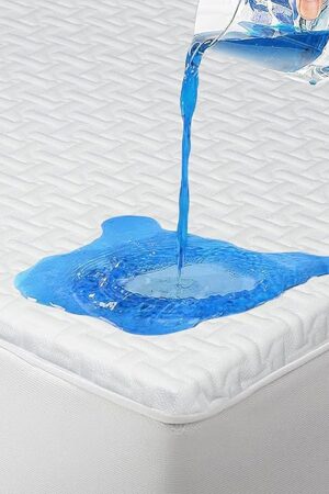 100% Waterproof King Mattress Protector, Hypoallergenic Viscose Made from Bamboo Mattress Cover, Breathable Cooling 3D Air Fabric Noiseless Bed Cover, Machine Washable Vinyl Free 8-16'' Deep Pocket