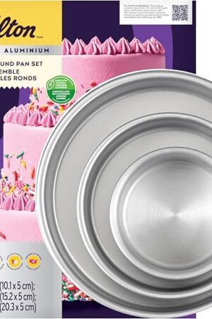 Wilton Aluminum Round Cake Pan Set, 3-Piece for Tiered Cakes, Durable, Even Heating, Rust-Resistant, Professional Bakeware, 4, 6, 8 in., Package May Vary