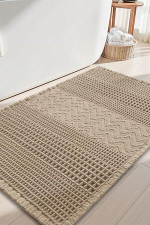 AMOAMI Waffle Bath-Mat, Super Absorbent Bath Mats for Bathroom, Boho Bathroom Rugs Non Slip Washable, Ultra Soft Bathroom-Mat with Tassels Bath Rugs for Floor Mat, 20" X 32" Brown