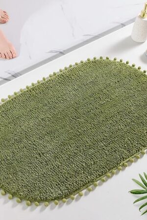 YIRDDEO Bath Rug Olive Green Oval for Bathroom 20x30 inches