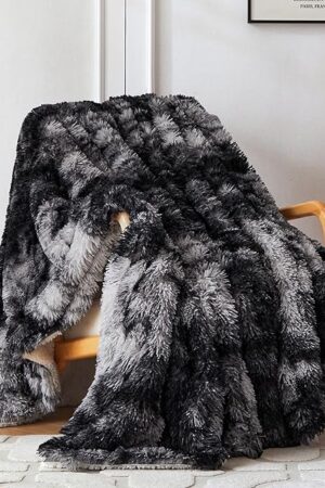 COOVA Ultra Soft Faux Fur Throw Blanket – Fuzzy Fluffy Cozy Microfiber Blankets, Warm Thick Plush Sherpa Fleece Throw Blanket for Couch,Bed,Sofa,Ideal Gift for Women.(Tie Dye Black, 50"x60")