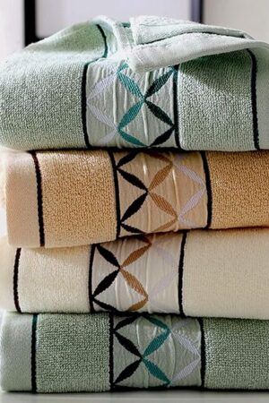 4 Pack Cotton Hand Towels,100% Cotton Face Towels, with Print Super Soft and Highly Absorbent for Bathroom (14 x 30 Inch)(Maoj-4P)