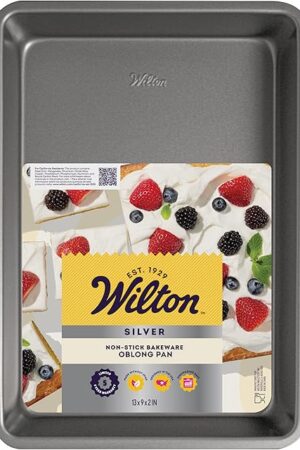 Wilton Silver Non Stick Oblong Cake Pan, Perfect for Cake and Lasagna, Made without PFAS, Durable Steel, Even Heating, 13 x 9 x 2 in, Packaging May Vary