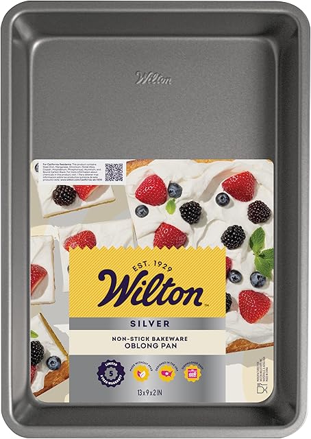 Wilton Silver Non Stick Oblong Cake Pan, Perfect for Cake and Lasagna, Made without PFAS, Durable Steel, Even Heating, 13 x 9 x 2 in, Packaging May Vary