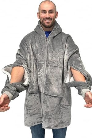 Dialysis Sweatshirts with Arm Zipper | Oversized Wearable Blanket Dialysis or Chemotherapy | Dual-Arm & Chest Access