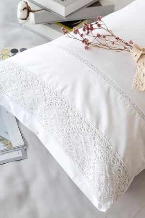 100% Cotton Lace Pillow Cases Queen Size Set of 2 - White Good Feeling Pillowcases 2 Pack with Envelope Closure, Elegant Lace,Softer and Breathable Pillow Case(20x30?)