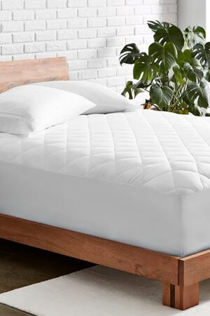 Bare Home Twin XL Quilted Mattress Pad - Twin Extra Long - Soft Mattress Topper - College Dorm Room Essentials - Easily Washable & Comfortable - Fitted Cover - Up to 15 Inches Deep (Twin XL, White)