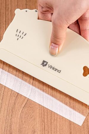 1 Pcs Cake Smoother Scraper, Cake Decorating Supplies, Food-Grade Transparent Flexible PE Plastic Cake Scraper‌ - Designed for bread and cake decoration (4 pcs Scrapers Included, Non-Installable)