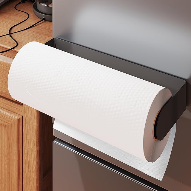 YIGII Magnetic Paper Towel Holder Black, Kitchen Outdoor Grill Garage Paper Towel Rack with Strong Magnets, Papertowel Holder for Fridge, Stainless Steel