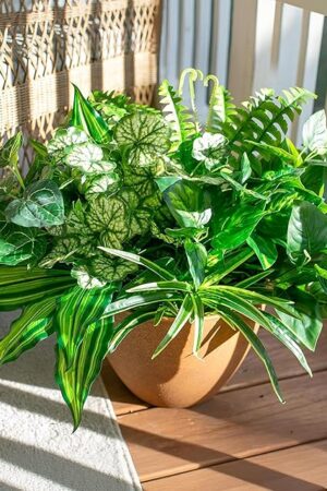 Artificial Greenery Plants Fake Plastic Leaves with Stems UV Resistant Large Bunches Outside Faux Plants Bushes for Outdoor Patio Garden Front Porch Yard Decor (Green)