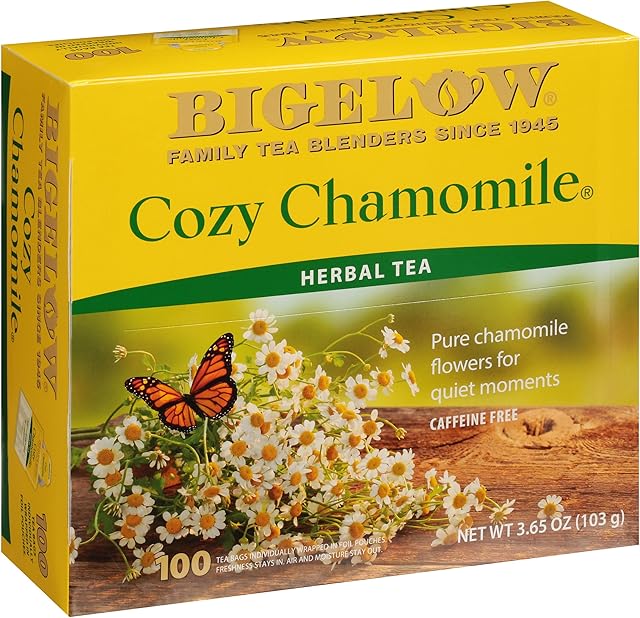 Bigelow Cozy Chamomile Herbal Tea, Caffeine Free, 100 Count Box | Caffeine Free | with Chamomile Flowers | Pack of 1