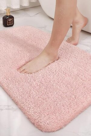 Color&Geometry Bathroom Rugs Bath Mat Shower Rug Light Pink Microfiber 16"x24" Small