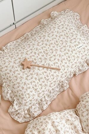 BuLuTu Cotton Muslin Kids Toddler Pillowcase with Cute Camellia Flowers Super Soft Travel Pillow Nursery Pillowcase for Boys,Girls,Bedding Decor Machine Washable, Durable Pillowcase,1 Piece,14"x20"