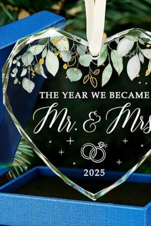 Wedding Gifts for Couples 2025 - Mr and Mrs Gifts - Bridal Shower Gift, Wedding Ideas for Newly Wed, Bride, Future Mr & Mrs - Just Married Glass Ornament 2025, 1st Married Couple Christmas Decorations