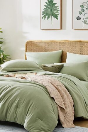 WRENSONGE Queen Comforter Set - 7 Pieces Sage Green Soft Bed in a Bag Queen with Fitted Sheet, Flat Sheet, 2 Pillow Shams, and 2 Pillowcases- Warm Bedding Sets Queen for All Season