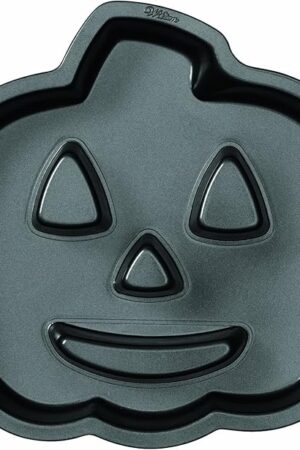 Wilton Halloween Jack-O-Lantern Fluted Cake Pan