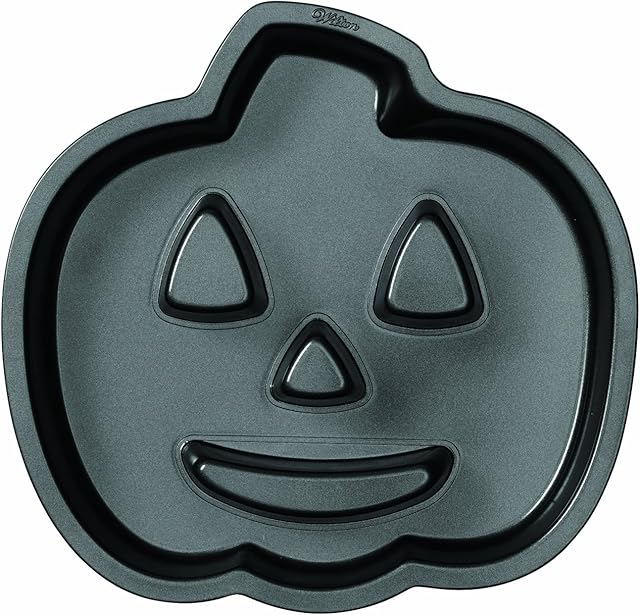 Wilton Halloween Jack-O-Lantern Fluted Cake Pan