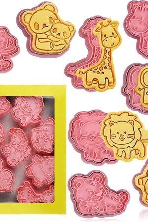 Animal Cookie Cutters With Plunger Stamps Set,8 Piece 3D Animal Embossing Cutters For Biscuit Fondant Cheese Baking Molds