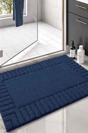 Color&Geometry Standard Sized Bath Rugs Non Slip Washable, 20"x31.5" Absorbent Navy Blue Bathroom Rugs, Soft Bath Mats for Bathroom Floor, Shower, Bathtub, Laundry