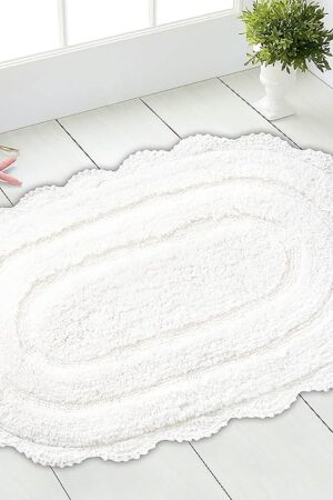 Chardin home White Crochet Bathrug, 100% Cotton Oval bathmat with artisanally Handcrafted Crochet Border, 21x34 Inch, Medium Rug, Perfect for Half Baths, Powder Rooms, bathrooms