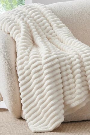 BEDELITE Fleece Throw Blanket for Couch - 300GSM Soft & Warm Fluffy Cream White Blanket, Decorative and Giftable Striped Blankets for Women, Men, 50"x60"