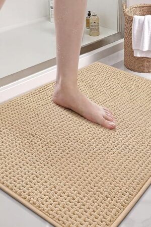 Color&Geometry Chenille Rubber Backed Beige Bathroom Rugs Bath Mat 17"x29.5"