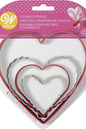 Wilton Nesting Hearts Cookie Cutter Set, 4-Piece