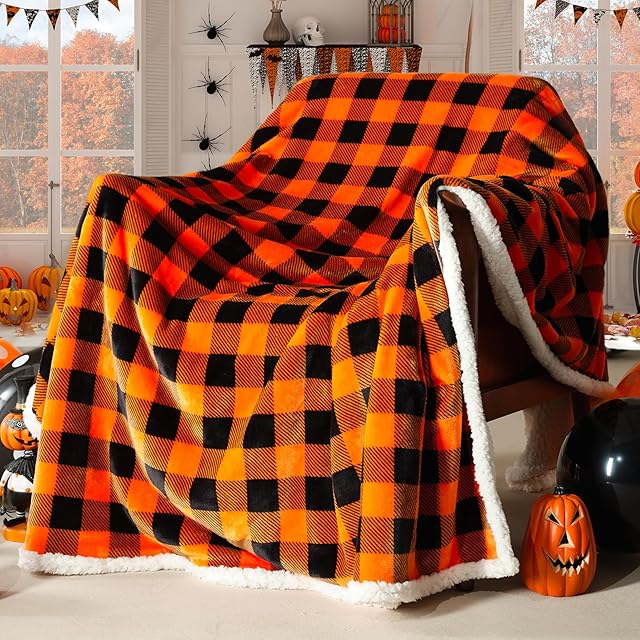 BEAUTEX Halloween Blanket, Sherpa Plaid Throw Blankets Fuzzy Fluffy Cozy Soft Throws, Fleece Flannel Plush Microfiber Blanket Halloween Fall Decor for Couch Bed Sofa(50" X 60", Orange)