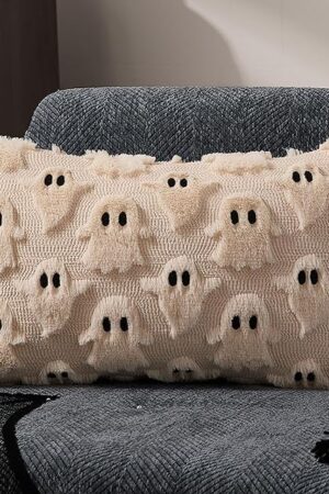 DFXSZ Halloween Pillow Covers 12x20 inch Ghost Decor Beige Halloween Lumbar Pillow Covers Decorative for Halloween Home Decor for Sofa 095B